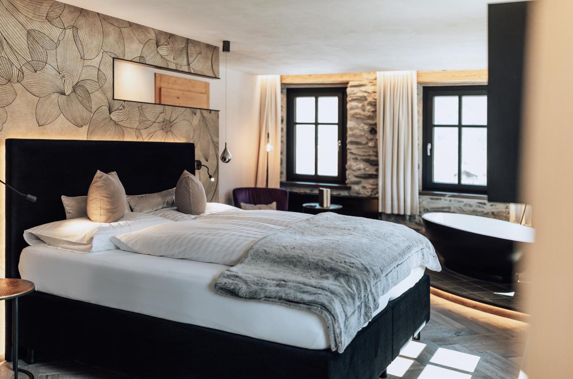 Laret Private Boutique Hotel - Adults Only Samnaun Exteriör bild
