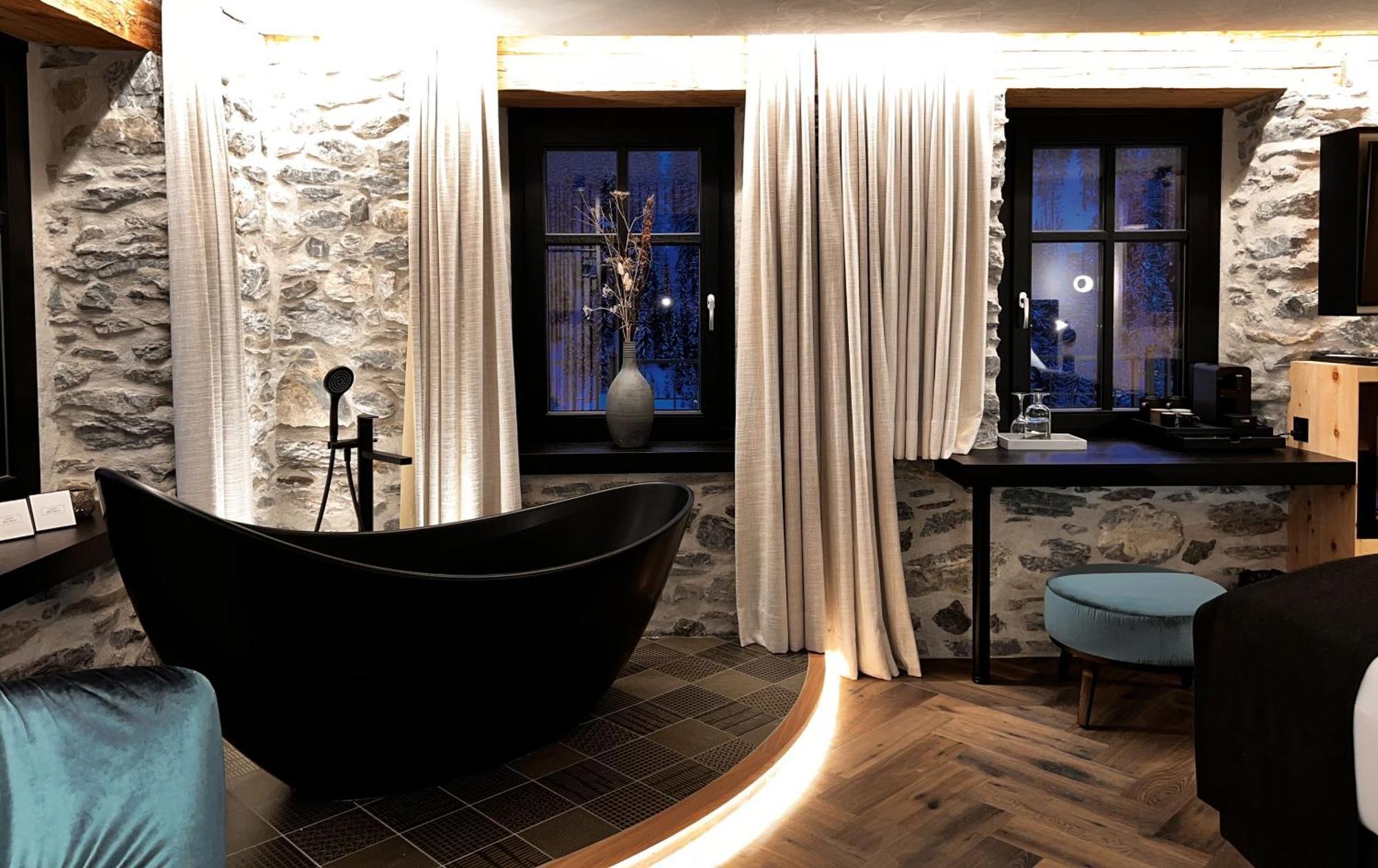 Laret Private Boutique Hotel - Adults Only Samnaun Exteriör bild