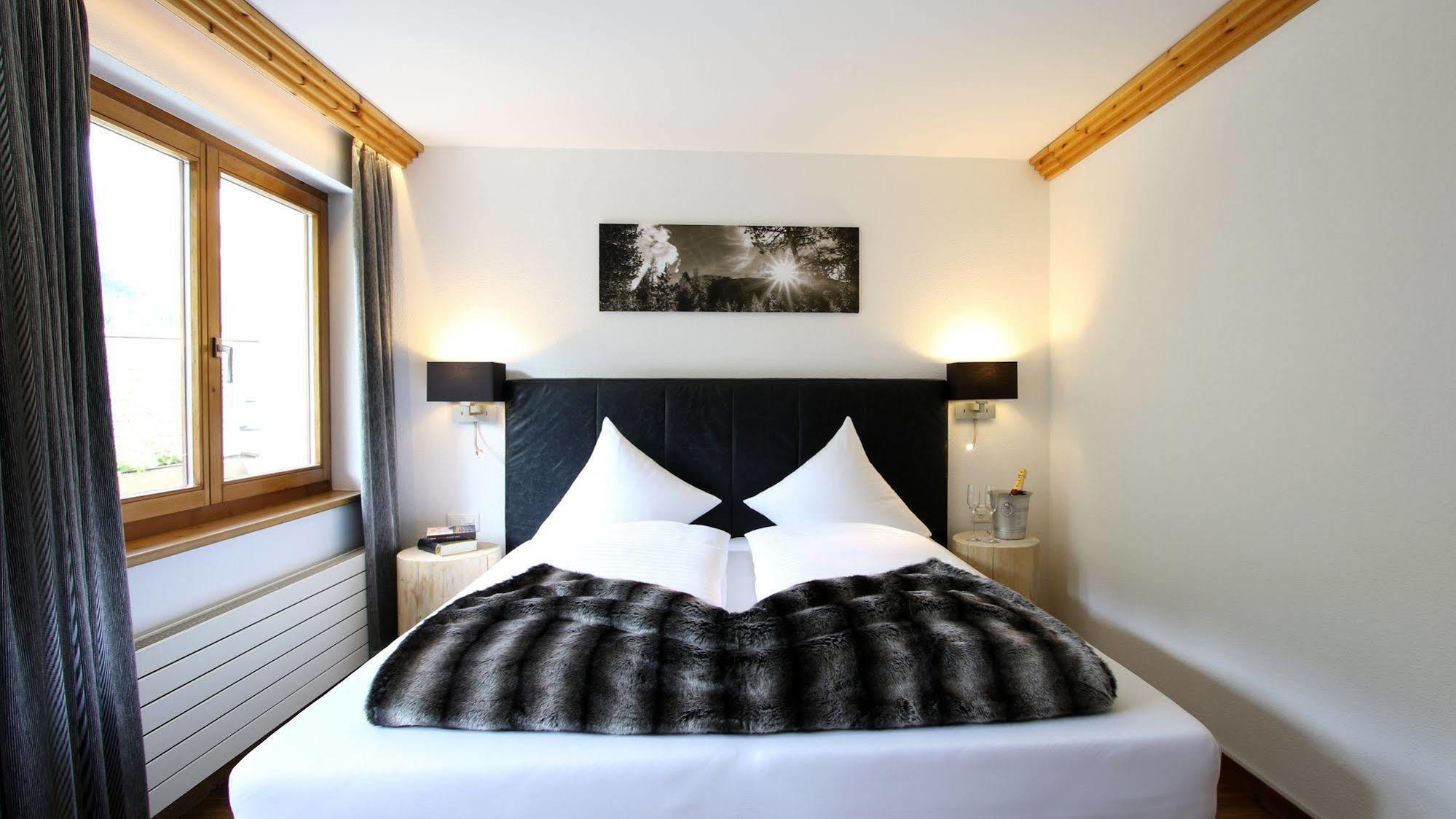 Laret Private Boutique Hotel - Adults Only Samnaun Exteriör bild
